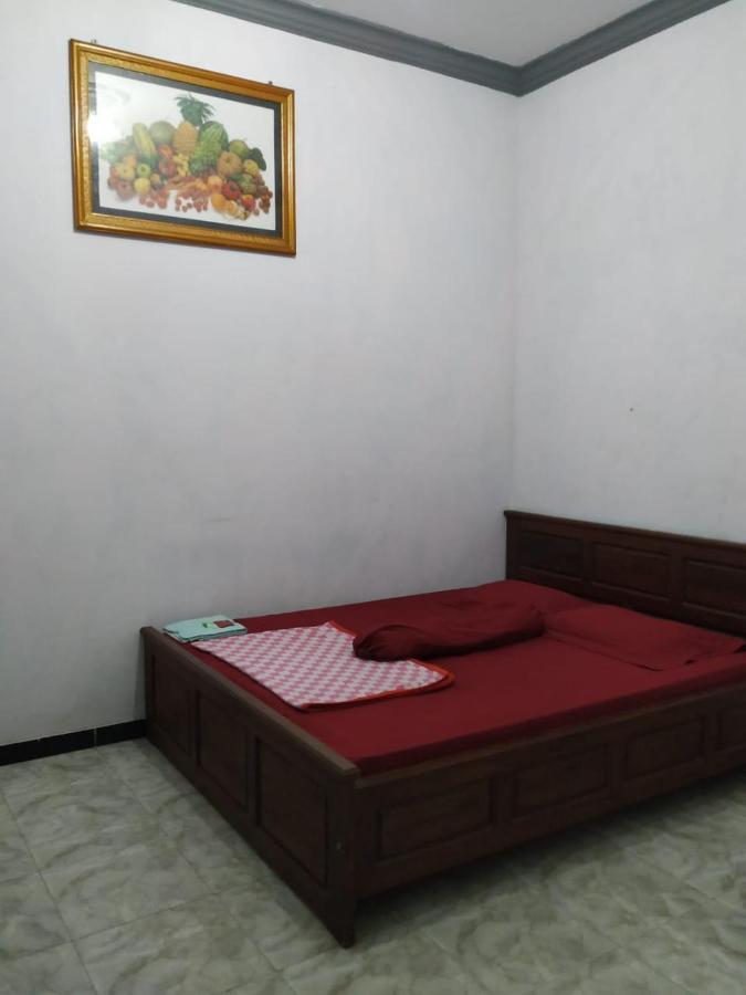 Hotel "Ngebel Indah" Екстер'єр фото